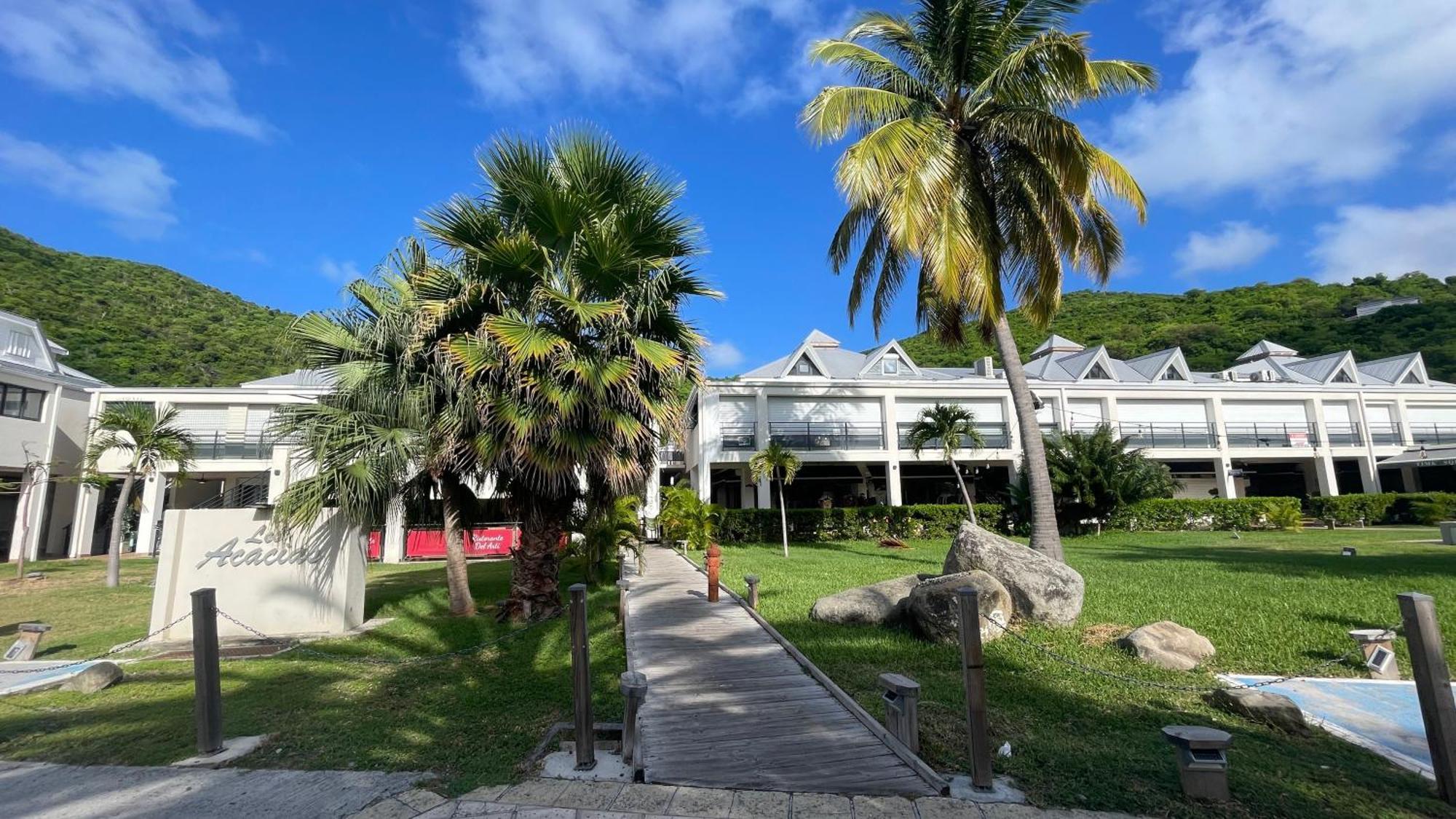 Island Escape, Marina Paradise & Beach Adventures Cul de Sac Exterior photo